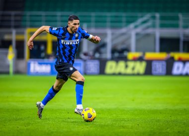 FC Internazionale takımından Achraf Hakimi, İtalya 'nın Milano şehrindeki Giuseppe Meazza Stadyumu' nda oynanan FC Internazionale maçında 14 Şubat 2021 - Fotoğraf: LiveMedia / Fabrizio Carabelli