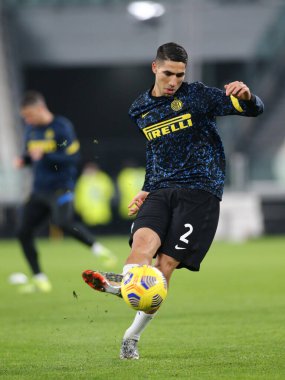Hakraf Hakimi (FC Internazionale) İtalyan futbolu Coppa Italia maçında Juventus FC - FC Internazionale maçında Torino, İtalya 'daki Allianz Stadyumu' nda oynanan ısınma maçında, 9 Şubat 2021 - Fotoğraf: LiveMedia / Claudio Benedetto