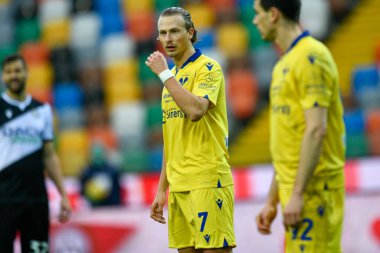 İtalyan futbolu Serie A maçında Antonin Barak (Hellas Verona FC) Udinese Calcio ile Hellas Verona FC arasında Udine, İtalya 'da Dacia Arena Stadyumu' nda oynanan maçta, 7 Şubat 2021 - Kredi: LiveMedia / Alessio Marini