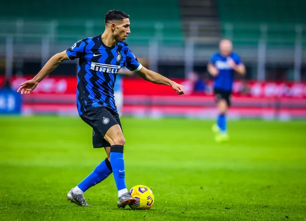 FC Internazionale takımından Achraf Hakimi, İtalya 'nın Milano şehrindeki Giuseppe Meazza Stadyumu' nda oynanan FC Internazionale maçında 14 Şubat 2021 - Fotoğraf: LiveMedia / Fabrizio Carabelli