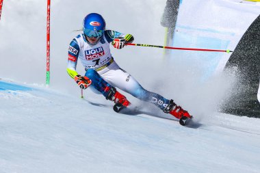 SHIFFRIN Mikaela (ABD) Alp disiplini kayak yarışı sırasında 2021 FIS Alp Dünya SKI Şampiyonası - Dev Slalom - Cortina 'daki Olympia delle Tofane Kadınlar (BL), İtalya, 18 Şubat 2021 - Fotoğraf: LiveMedia / Sergio Bisi