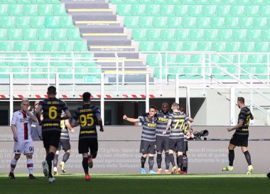FC Internazionale takımından Romelu Lukaku, İtalya 'nın Milano şehrindeki Giuseppe Meazza Stadyumu' nda oynanan FC Internazionale-Genoa CFC maçında gol attıktan sonra, 28 Şubat 2021 - Fotoğraf: LiveMedia / Fabrizio Carabelli