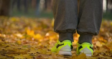 Çalışan runner kadın ayakları