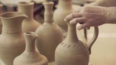 Çanak çömlek oluşturma işlemi