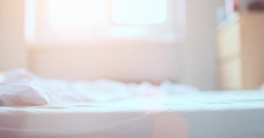 Çift yatağa atlama