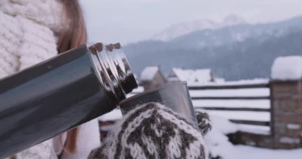 Unrecognizable Woman pouring hot Coffee — Stock Video