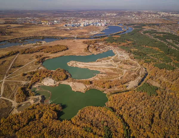 俄罗斯彭扎附近的森林湖砂采石场 高质量的照片 — 图库照片