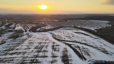 Rusya Federasyonu 'nun Penza bölgesinin kış mevsiminde uçuşu.