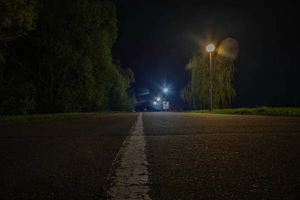 Cidade Parque Noturno Penza Federação Russa Foto Alta Qualidade — Fotografia de Stock