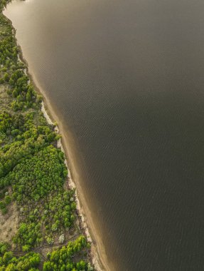 Penza bölgesindeki su deposunun hava incelemesi. Yüksek kalite fotoğraf