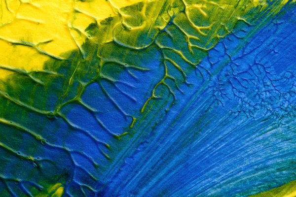 mavi yeşil soyut akrilik boya renk dokusu beyaz kağıt arkaplan üzerinde rorschach mürekkep lekesi yöntemi kullanılarak