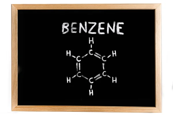 Chemische formule van benzeen op een schoolbord — Stockfoto