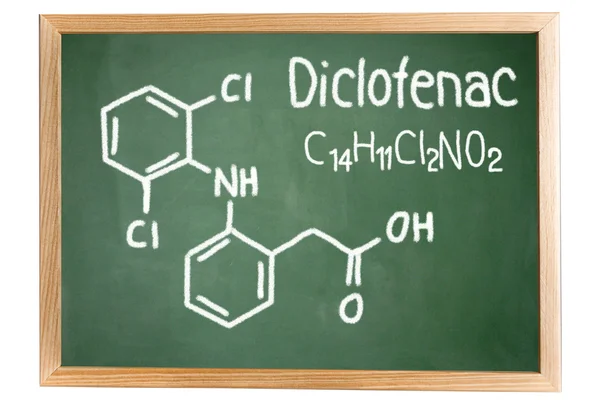 Diclofenac의 화학 공식으로 칠판 — 스톡 사진