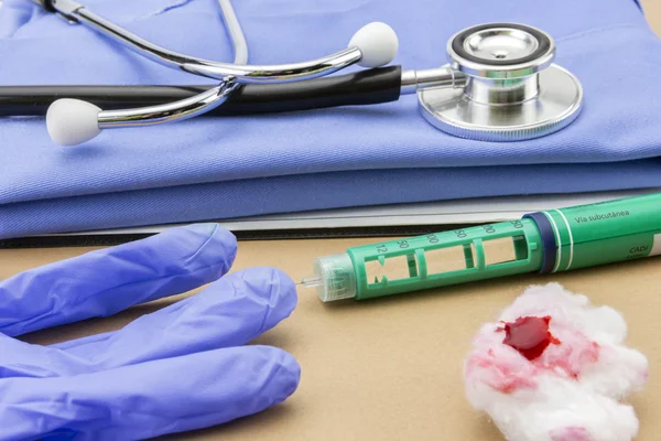Insulin Injicerat Penna Och Stetoskop Begreppet Diabetes — Stockfoto