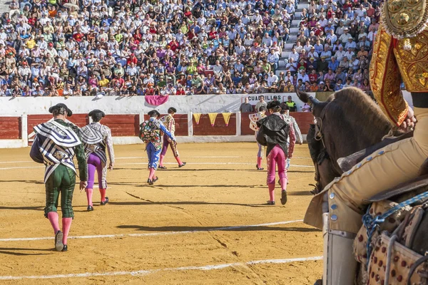 Spanish bullfighters at the paseillo or initial parade in Ubeda — Stock Photo, Image