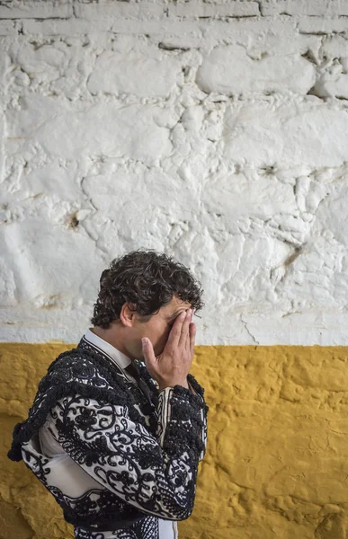 Torero spagnolo Miguel Abellan momenti totalmente concentrati befo — Foto Stock