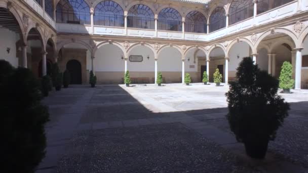 Interior de la Universidad Internacional de Andalucía, Baeza, Andalucía, España — Vídeos de Stock