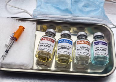 Covid-19 'a karşı yüksek etkili farklı laboratuarlardan birkaç aşı, kavramsal görüntü, eğlence deneysel tedavi kurgusal