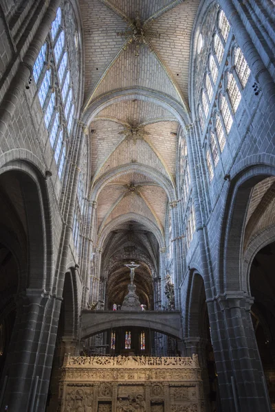 Vue intérieure de la cathédrale d'Avila — Photo