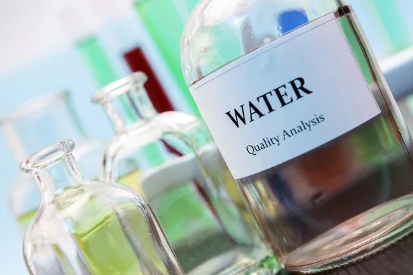 Tests für die Erforschung von Wasser — Stockfoto