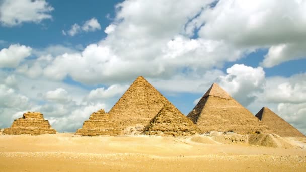 Timelapse van de grote piramides in Giza vallei — Stockvideo