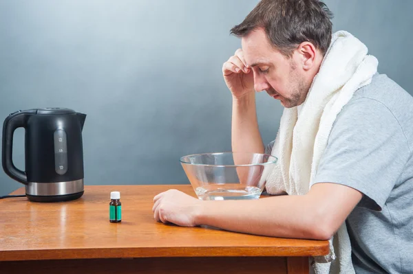 Inhalation, ill man, sick — Stock Photo, Image