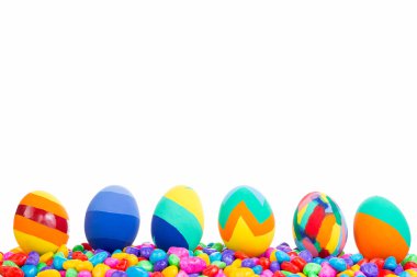 Renkli Paskalya yumurtaları