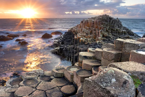 Tramonto sulla strada di Giant — Foto Stock