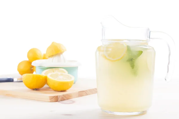 Limonata spremuta — Foto Stock