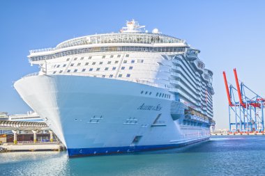 Malaga denizlerde Allure