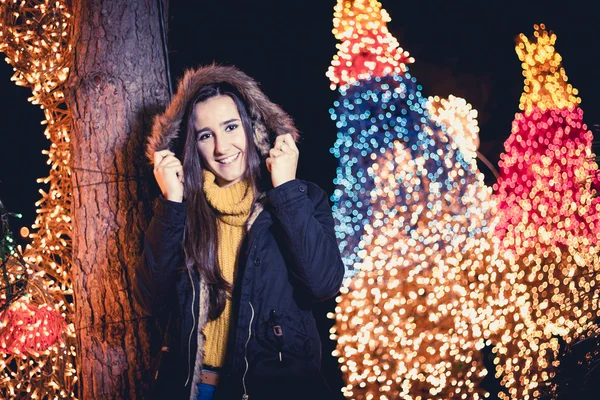 Hermosa mujer en Navidad — Foto de Stock