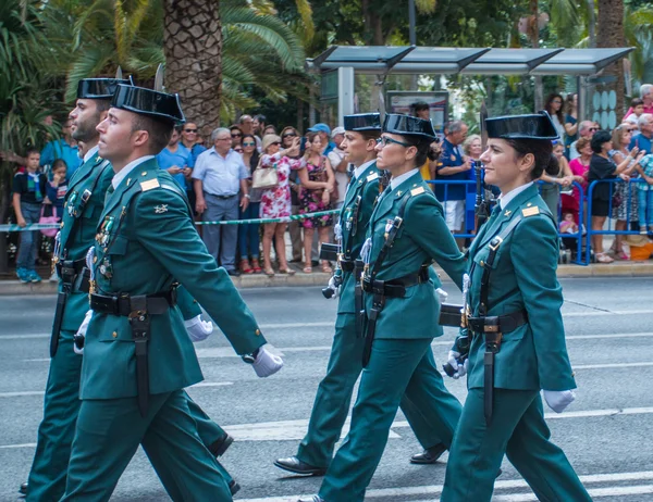 Desfile de la Guardia Civil en Málaga, España —  Fotos de Stock