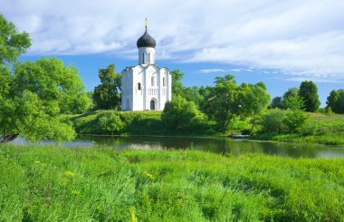 ボゴリュボヴォのとりなしの祈りの教会.
