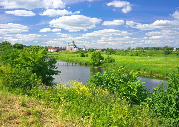 Paisaje de verano en Suzdal — Foto de Stock