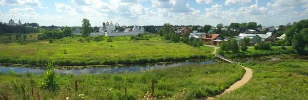 Suzdal manzarada yaz