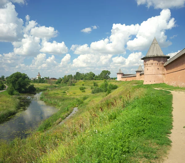 Suzdal manzarada yaz