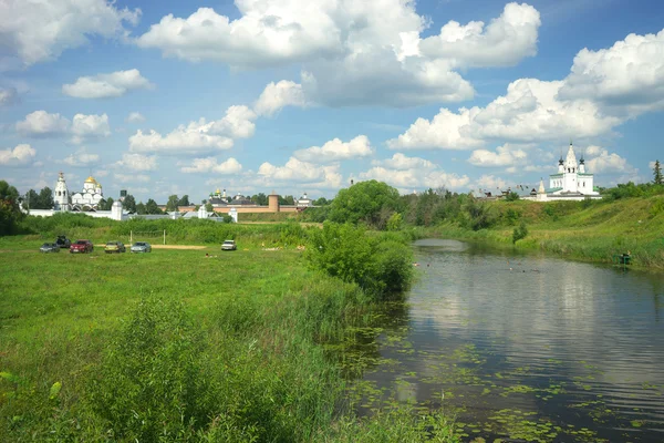 Paesaggio estivo a Suzdal — Foto Stock