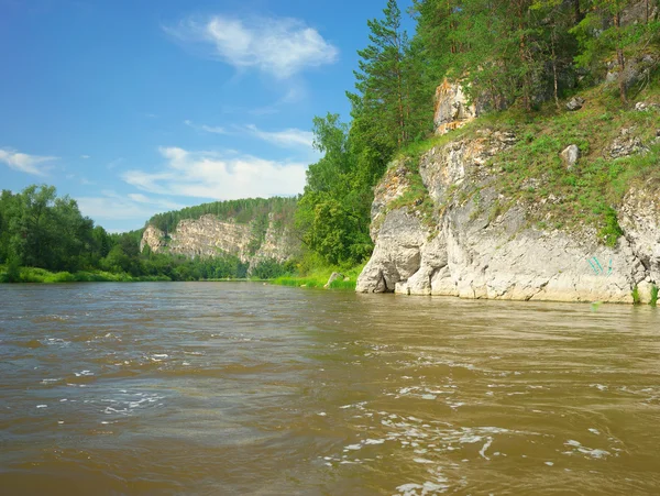Széna folyó. Oroszország, Dél-Ural. — Stock Fotó