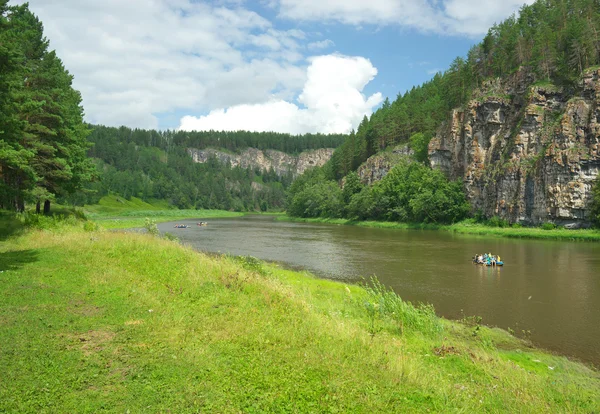 Siano River. Rosja, południe Ural. — Zdjęcie stockowe