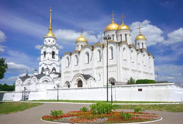 Catedral da Assunção em Vladimir no verão, Rússia — Fotografia de Stock