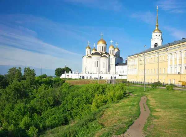 Catedral da Assunção em Vladimir no verão, Rússia — Fotografia de Stock