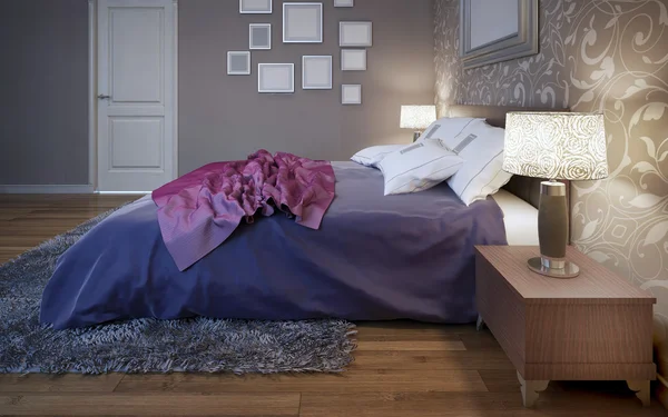 Gekleed bed in vrij goede slaapkamer — Stockfoto