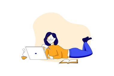Bilgisayarı kullanan ve internetten öğrenen bir kadın. Web afişi, mobil uygulama, kahraman resimleri için kullanılabilir. Beyaz arkaplanda düz vektör illüstrasyonu.