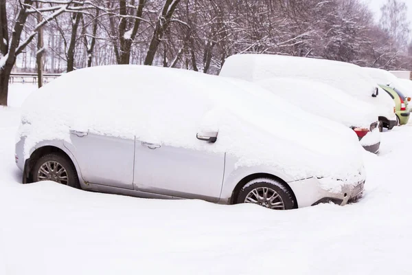 Many Cars Parking Snow Snowbank Snowfall Blizzard — Stock Photo, Image