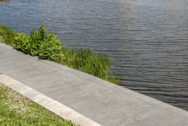 Setin Nehri üzerinde