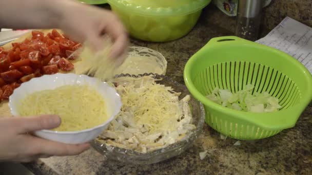 Preparación de ensaladas — Vídeos de Stock