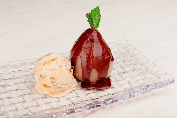 Sweet Pear Anise Syrup Chocolate Ice Cream — Stock Photo, Image