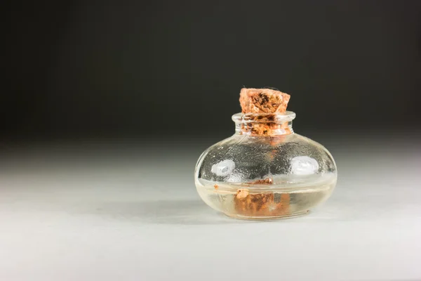 Eliksir małych szklanych — Zdjęcie stockowe