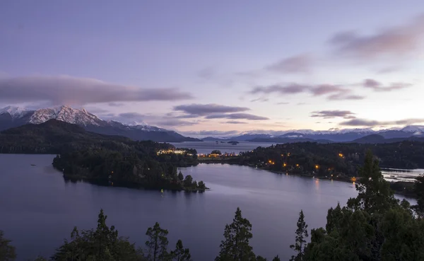 Peyzaj San Carlos de Bariloche, Patagonia, Arjantin