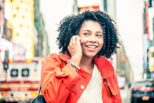 Woman speaking at phone — Stock Photo, Image